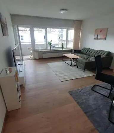 Apartment Gemuetliche 3-zimmer-wohnung Mit Tg-stellplatz - Top-lage In Karlsruhe