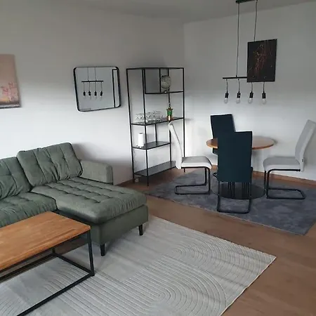 Gemuetliche 3-zimmer-wohnung Mit Tg-stellplatz - Top-lage In Apartment Karlsruhe