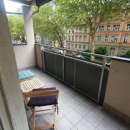 Apartment Gemuetliche 3-zimmer-wohnung Mit Tg-stellplatz - Top-lage In *