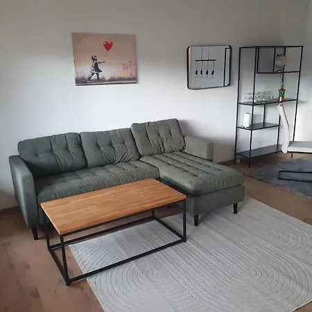Apartment Gemuetliche 3-zimmer-wohnung Mit Tg-stellplatz - Top-lage In